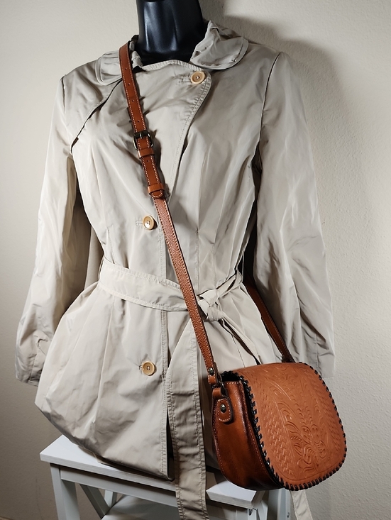 Patricia Nash Handbags - Patricia Nash Tooled Leather Saddle Bag With Whipstitch